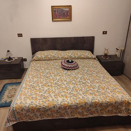 Casa In Antico Borgo Medievale A Tarano Ri, Via Giacomo Leopardi, 15 Villa Luaran gambar