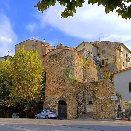 Casa In Antico Borgo Medievale A Tarano Ri, Via Giacomo Leopardi, 15 Villa Luaran gambar